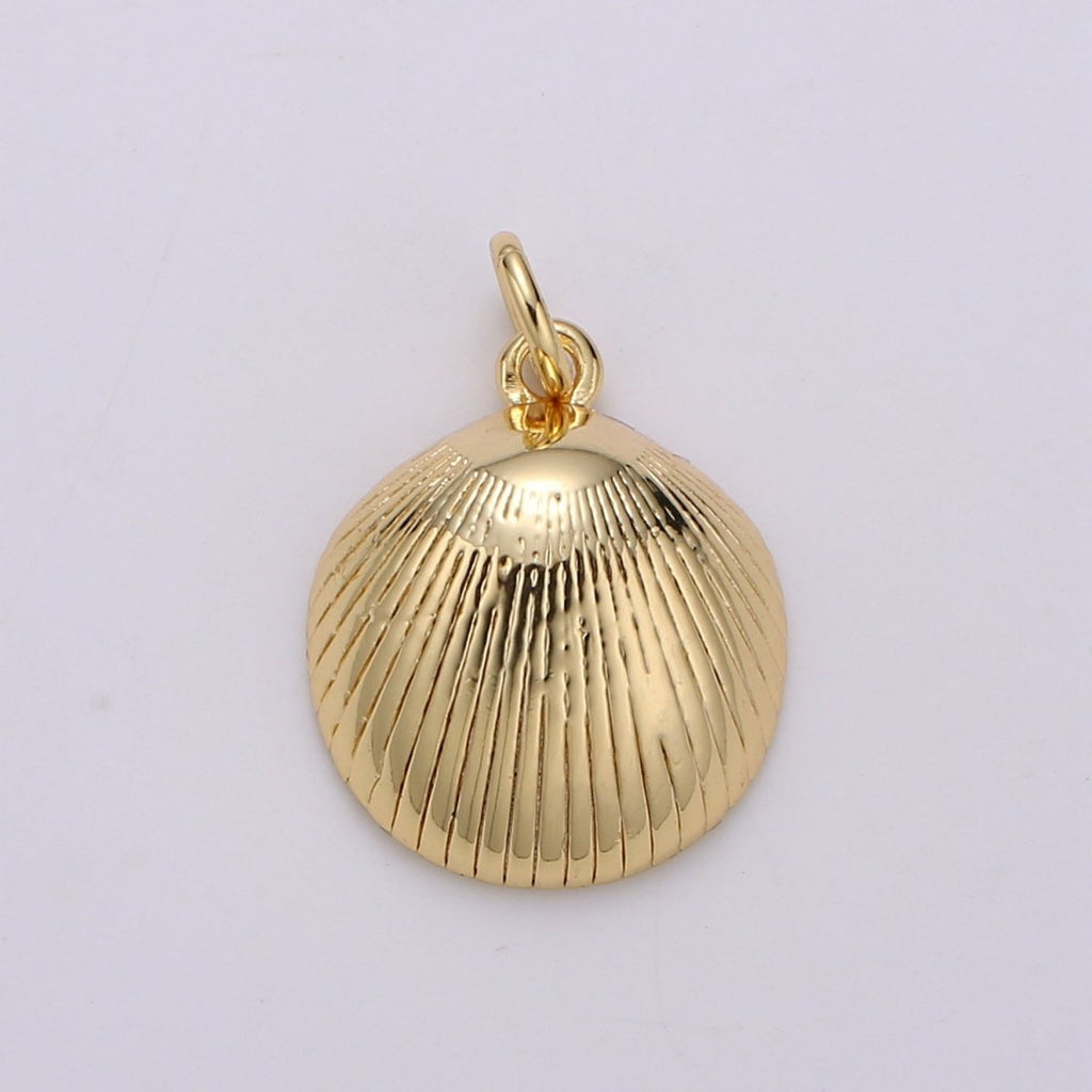 Gold plated Round Sea Shell Charm D-794 - DLUXCA