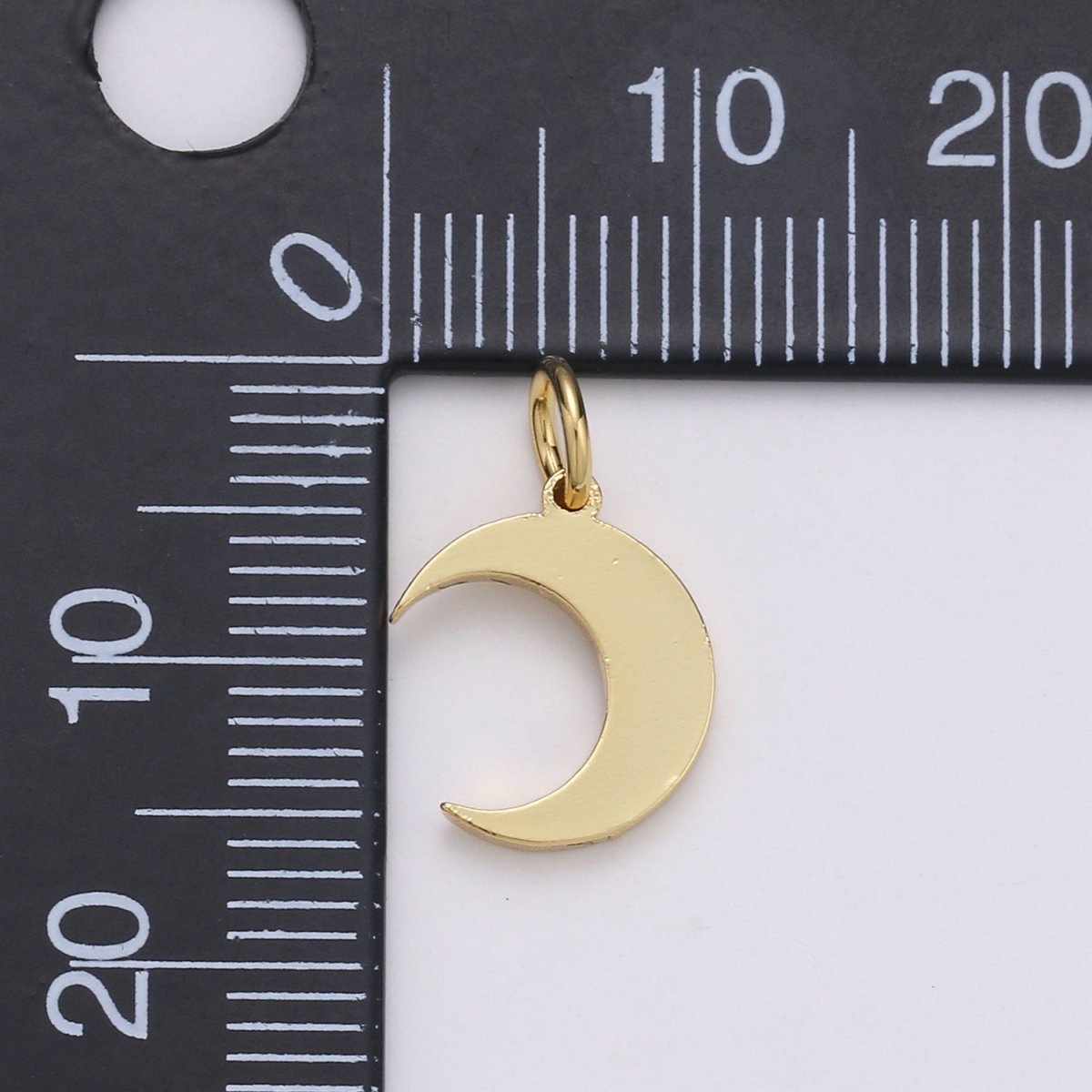 Gold plated Simple Moon Charm D-779 - DLUXCA
