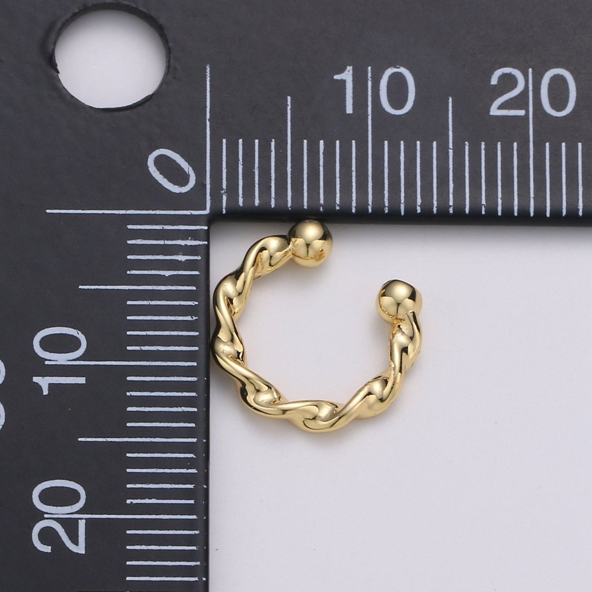 Gold plated Simple Twist Earcuffs - AI-094 - DLUXCA