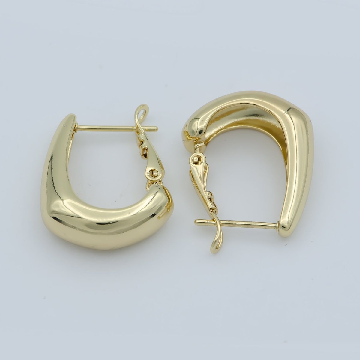 Golden L Letter Shape Huggies Earrings, Gold plated Alphabet Geometric Daily Wear Earring Jewelry P-258 - DLUXCA