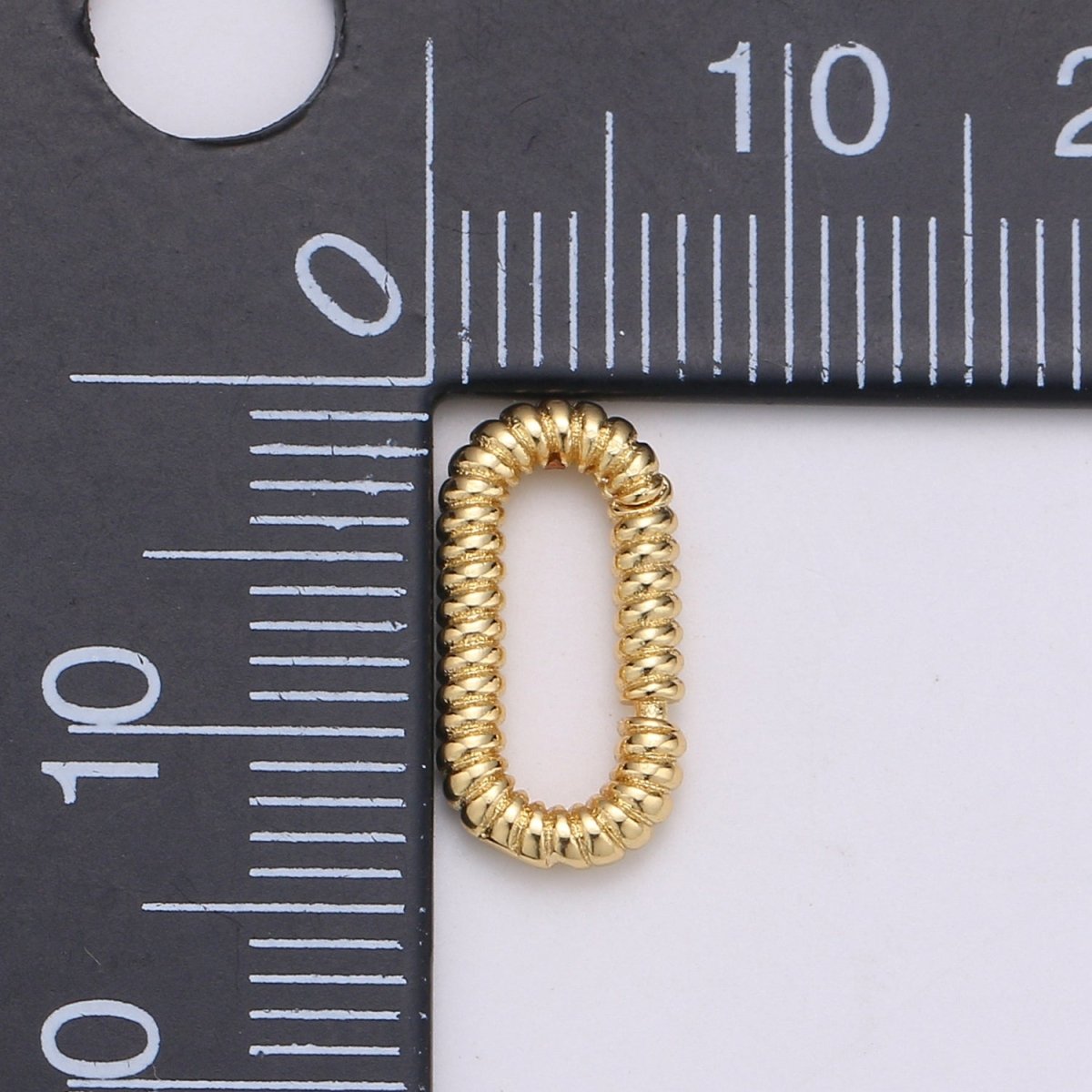 Golden Oval Gold plated Clasp K-724 - DLUXCA