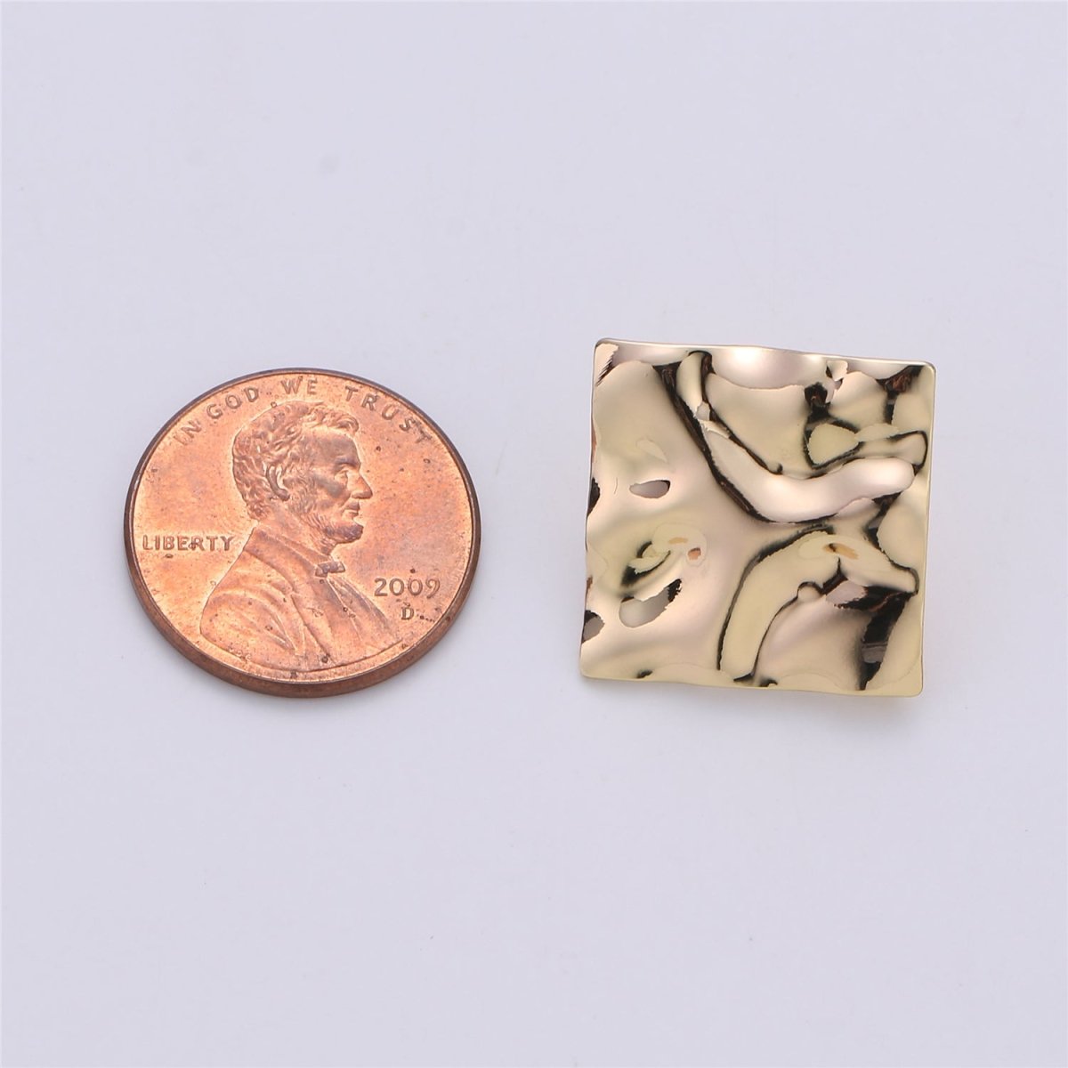 Golden Wavy Square Gold plated Studs K-225 - DLUXCA