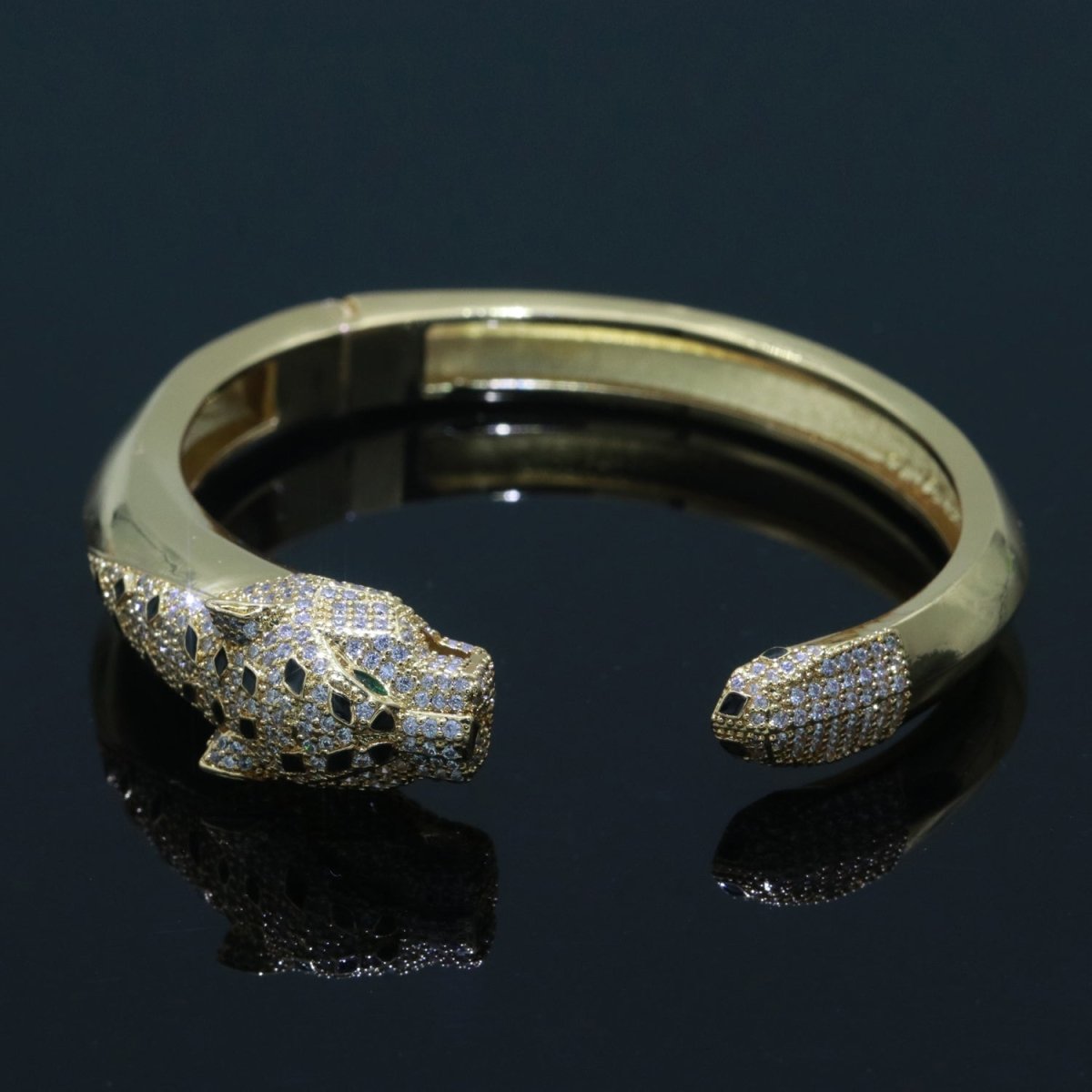Leopard Bracelet Gold plated Women Bangle Bracelet with Zircon Panther Bracelet For Women Fashion Jewelry Wholesale | WA-145 Clearance Pricing - DLUXCA
