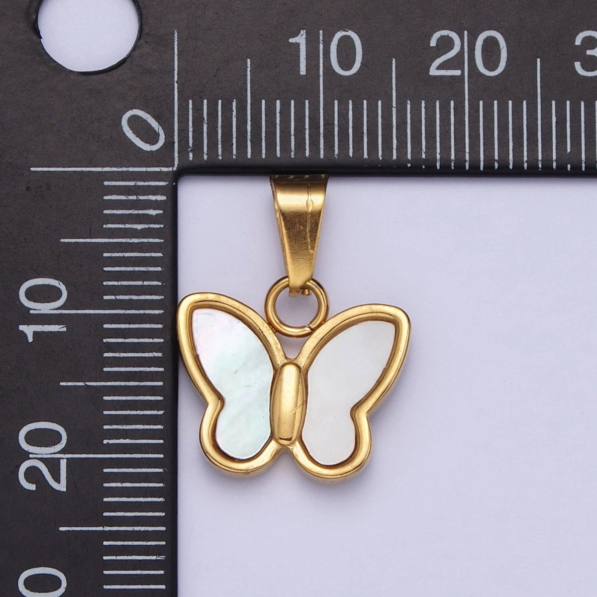 Mini Gold Shell Pearl Butterfly Pendant Pearl Mariposa Charm in 24k Gold plated X-653 - DLUXCA