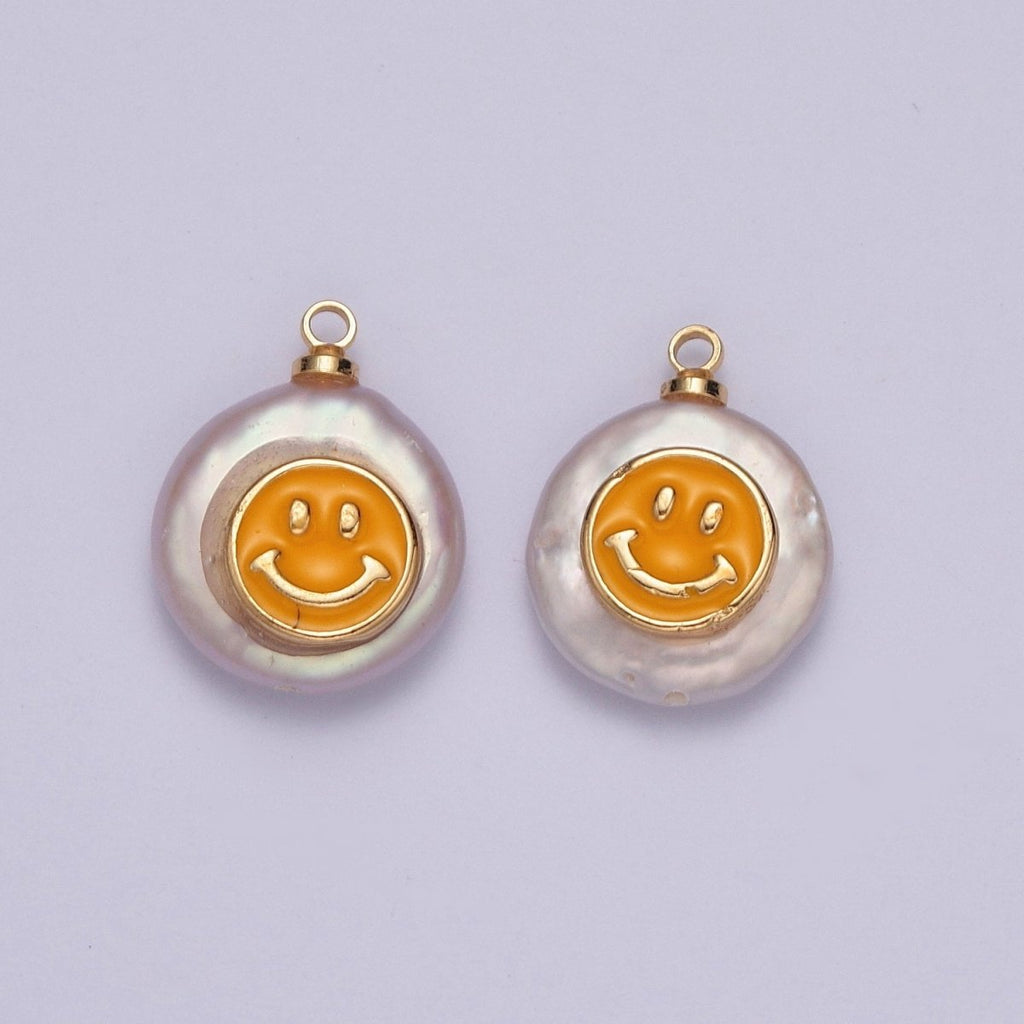 Round Smiley Face Enamel on Freshwater Pearl Charm For Jewelry Making | X-154 - DLUXCA