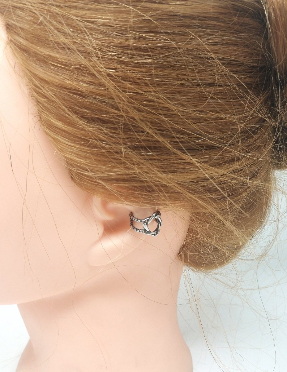 Silver celtic Pentacle Ear Cuff, Stainless Steel Pentagram Earcuff, Pagan Jewelry, K-185 - DLUXCA