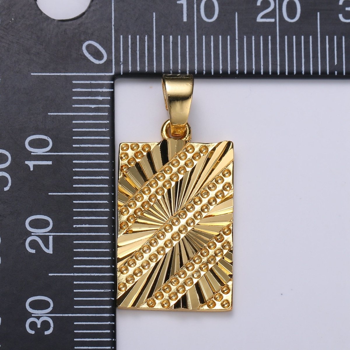 Simple Gold plated Rectangle Pendants J-101 - DLUXCA
