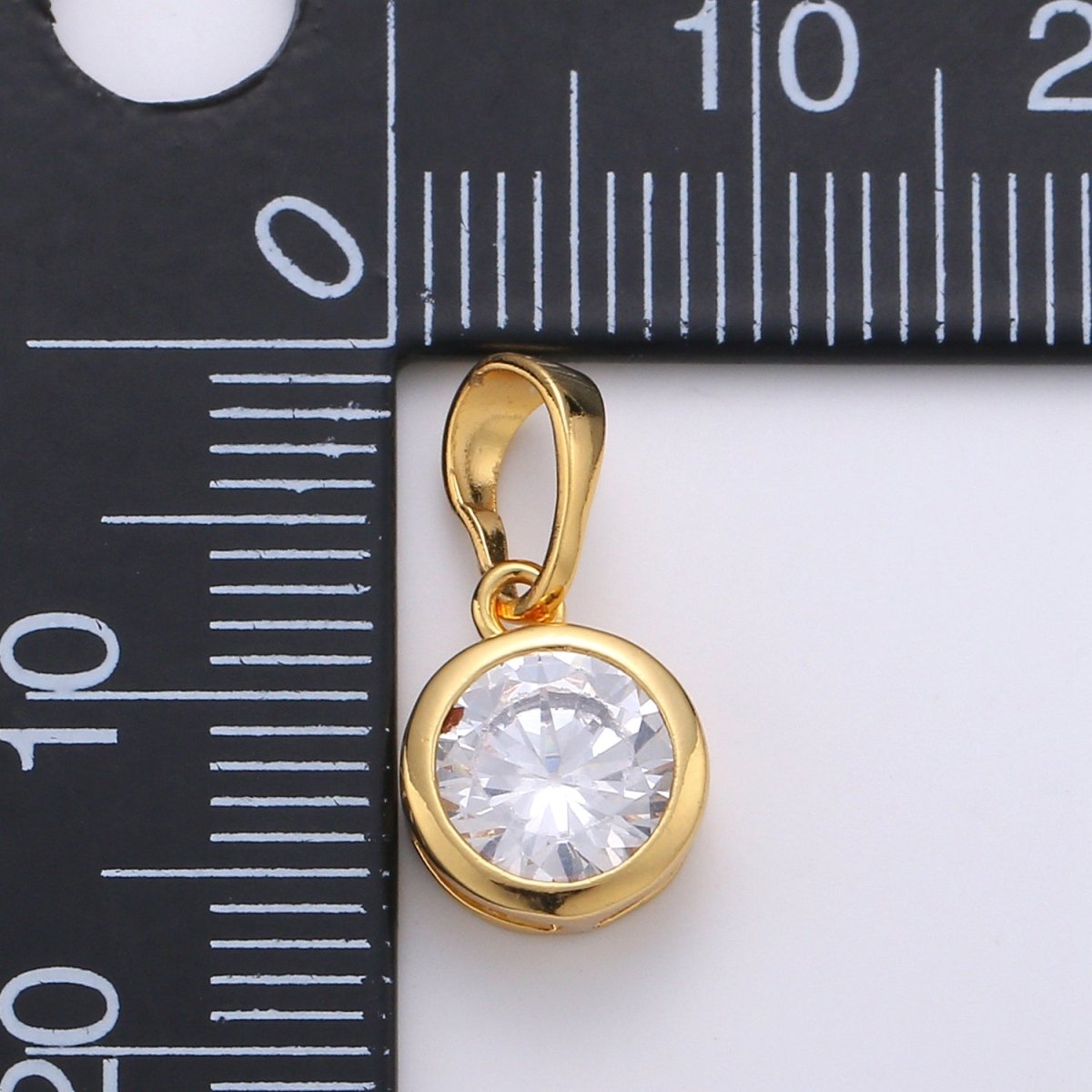 Solitaire Round Cubic Zirconia in Bezel Charm Pendant, 24K Gold plated Charm for Dangle Necklace Bracelet Earring Supply J-076 - DLUXCA