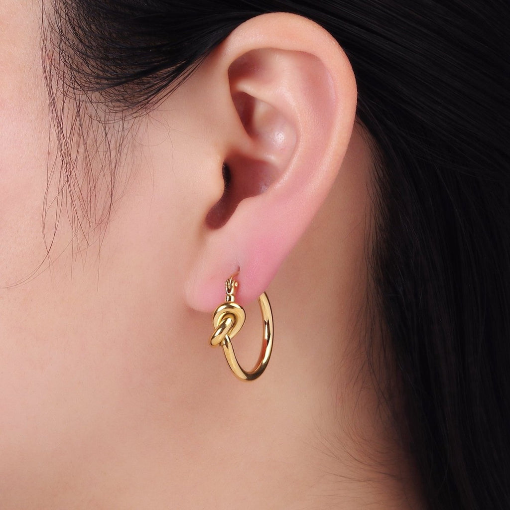 Stainless Steel 25mm Knot Latch Hoop Earrings in Gold & Silver | P448 P449 - DLUXCA