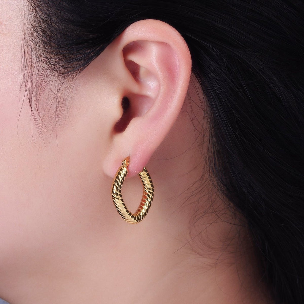 Stainless Steel 25mm Line-Textured Rhombus Latch Hoop Earrings | AE394 - DLUXCA