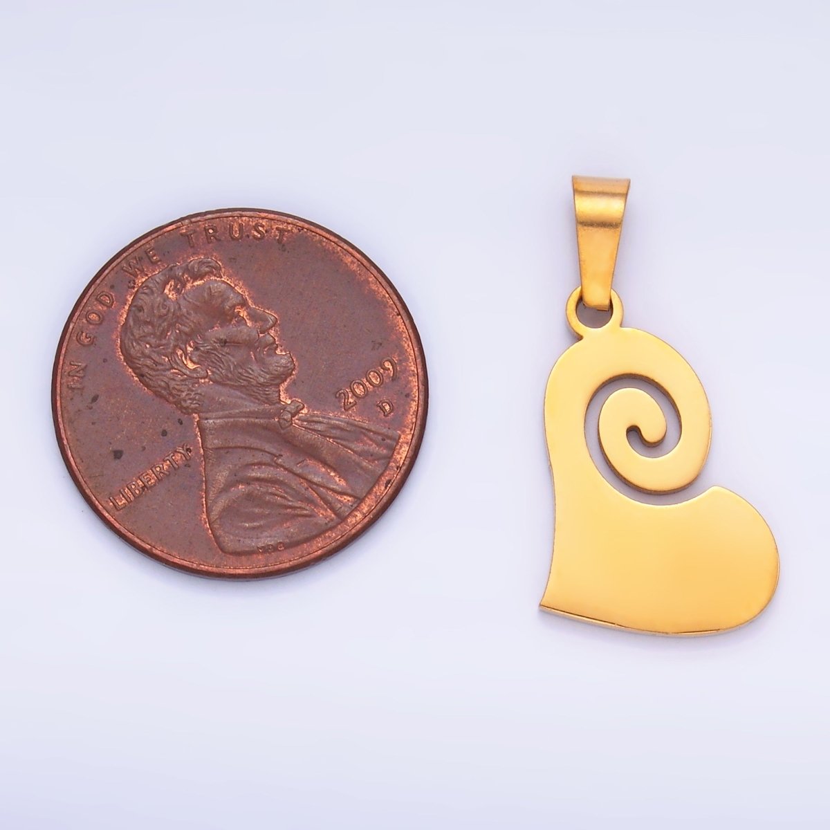Stainless Steel Minimalist Heart Pendant | P1552 - DLUXCA