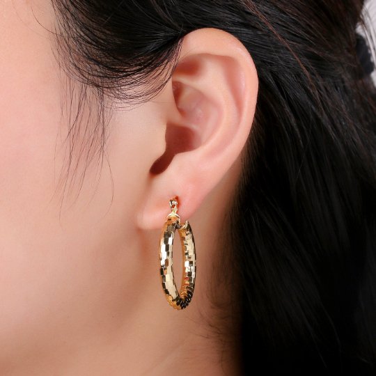 Texture Hoops Gold, Hoop Earrings Gold, Hoop Earrings, Gold Hoops, Round Earrings, Circle Earrings Gold, Small Hoops Gold, Round Hoops Gold Q-197 - DLUXCA