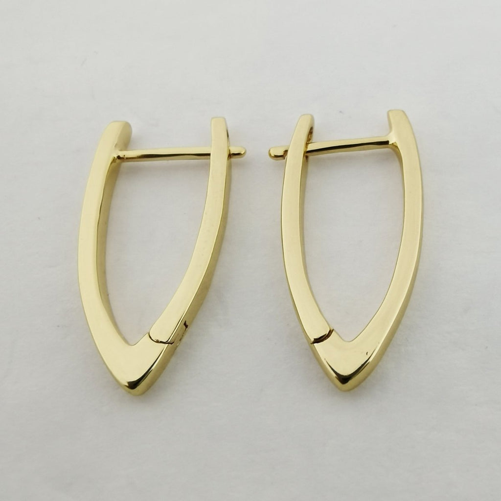 V-Shaped Ellipse Golden Huggies Earring, Plain Gold plated Oval Ellipse Geometric Daily Wear Earring Jewelry Q-227
