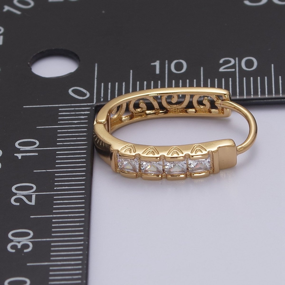 Vintage Medium 24K Gold plated hoop earrings cubic zirconia cz dainty minimalist V-140 - DLUXCA