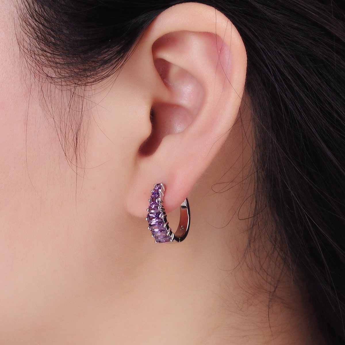 White Gold plated Purple Baguette Lined 20mm Huggie Earrings | Q254 - DLUXCA